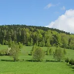 La Val, Karkonosze Bed & Breakfast Szarocin